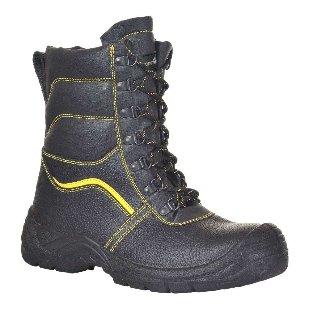 Portwest FW05 Steelite Fur Lined Protector Safety Boot. High leg, fur lined version of our best selling safety boot. Suitable for use in cold working conditions.